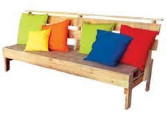 Location de mobilier : location banc MOUTCHIC